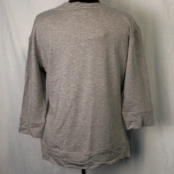 Light Grey t-shirt with Hoodie Pocket - Picture 4 of 4